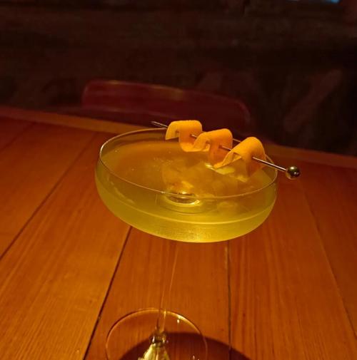蜜蜂膝盖